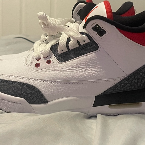 Jordan 3 fire red denim - Picture 3 of 6